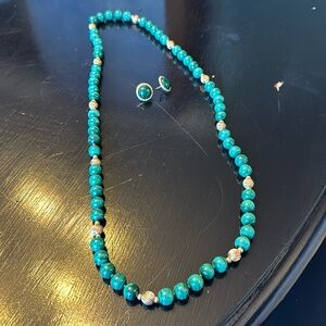 Green and gold malachite necklace and earrings set
